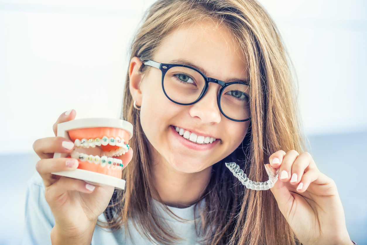 Invisalign, l'appareil dentaire invisible et amovible.